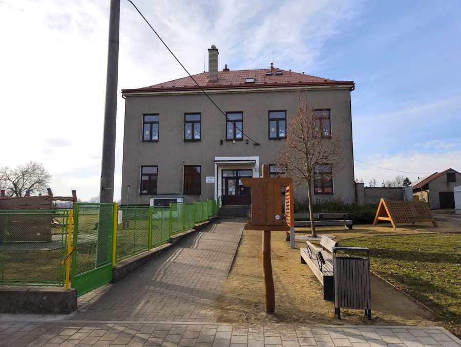 Nasobůrecká škola překonala krizi učitelů, ředitelka odstoupila