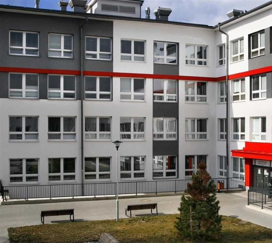Historický převod nemocnic v Bruntále a Rýmařově pod správu kraje