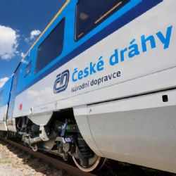 České dráhy posilují spoje na konec prázdnin: rezervujte včas!