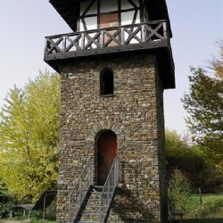 Nová rozhledna v Tučíně odkazuje na římské období