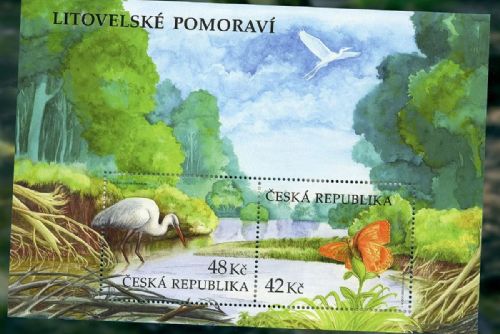 Foto: Příroda Litovelského Pomoraví na nových známkách. Perleťovec a volavka teď i na poště!