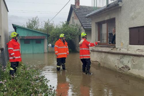 Foto: Povodně na Jesenicku a Šumpersku: Evakuace a tisíc zásahů hasičů