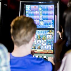 Nebezpečí hazardu zkoumají olomoučtí vědci prostřednictvím otázek. Nebojte se odpovědět